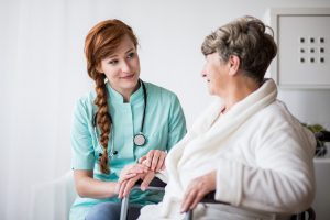 ATENCIÓN SOCIOSANITARIA A PERSONAS DEPENDIENTES EN INSTITUCIONES SOCIALES. Barcelona
